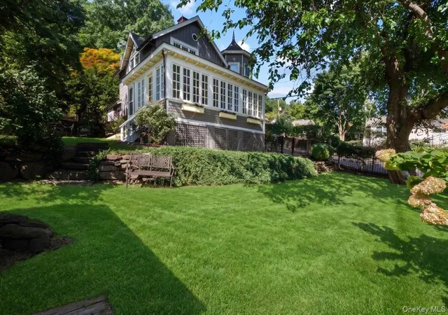 Photo 2 of Single family home for sale at 25 Ritie St, Orangetown, NY 10968 | MLS# 1052993 | Listing updated on 2026-10-03