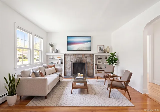 Photo 4 of Single family home for sale at 12 Benjamin Ave, Babylon, NY 11701 | MLS# 1052997 | Listing updated on 2026-09-28