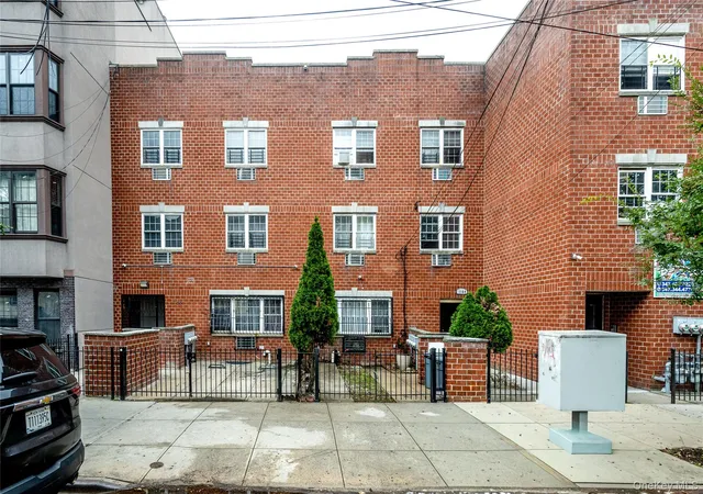 Multi family home for sale at 1164 Union Ave, New York, NY 10459 | MLS# 1053011