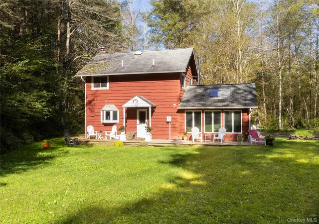 Photo 2 of Single family home for sale at 123 Maben Holw Rd, Shandaken, NY 12410 | MLS# 1053030 | Listing updated on 2026-09-23