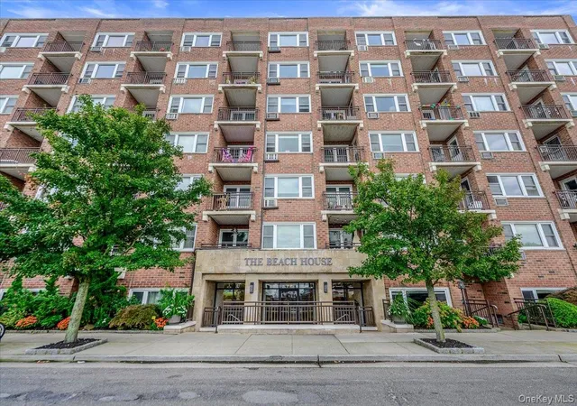 Photo 1 of Condo for sale at 740 E Broadway #4G, Long Beach, NY 11561 | MLS# 1053035 | Listing updated on 2026-10-18