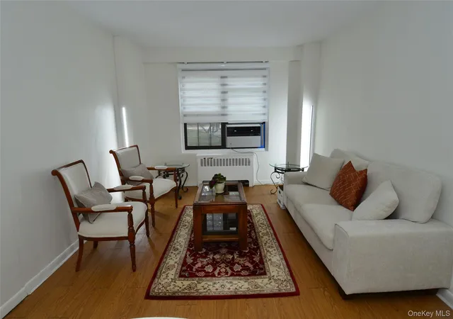 Photo 1 of House for sale at 171 Pearsall Dr #1G, Mount Vernon, NY 10552 | MLS# 1053038 | Listing updated on 2026-10-06