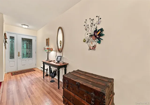 Photo 2 of Single family home for sale at 473 Stratford Ln, Brookhaven, NY 11961 | MLS# 1053062 | Listing updated on 2026-10-04