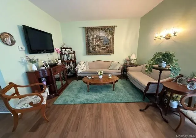 Photo 3 of Condo for sale at 6 Daremy Cir, Brookhaven, NY 11763 | MLS# 1053070 | Listing updated on 2026-09-27