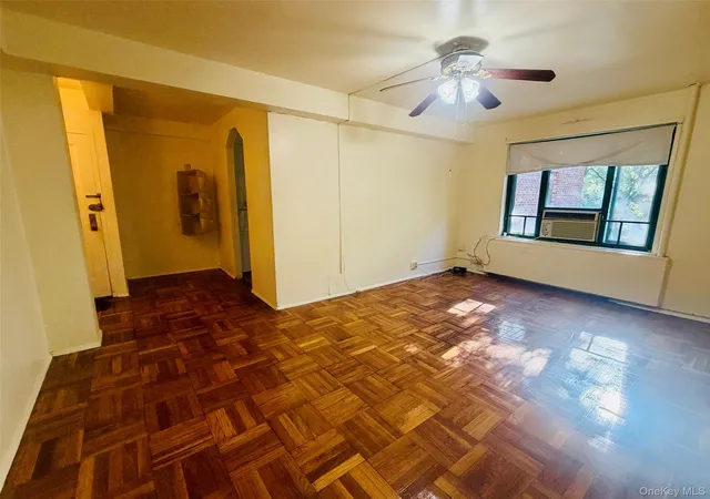 Condo for sale at 2049 Mcgraw Ave #6H, New York, NY 10462 | MLS# 1053072