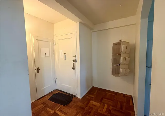 Photo 3 of Condo for sale at 2049 Mcgraw Ave #6H, New York, NY 10462 | MLS# 1053072 | Listing updated on 2026-09-20