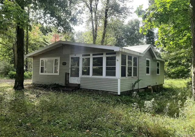 Photo 2 of Sale Pending at 1651 Route 9g, Hyde Park, NY 12538 | MLS# 1053089 | Listing updated on 2026-10-01