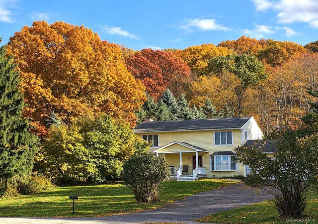 Photo 30 of Single family home for sale at 17 Jennifer Ln, Hudson, NY 12534 | MLS# 1053092 | Listing updated on 2026-10-09