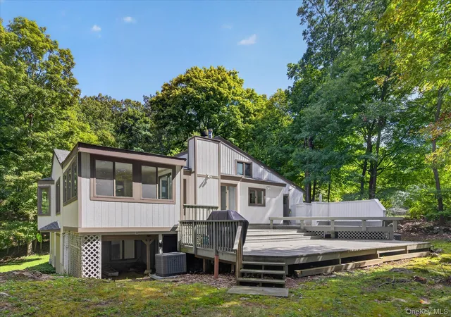 Photo 4 of Single family home for sale at 103 Old Highland Turnpike, Philipstown, NY 10524 | MLS# 1053100 | Listing updated on 2026-10-01