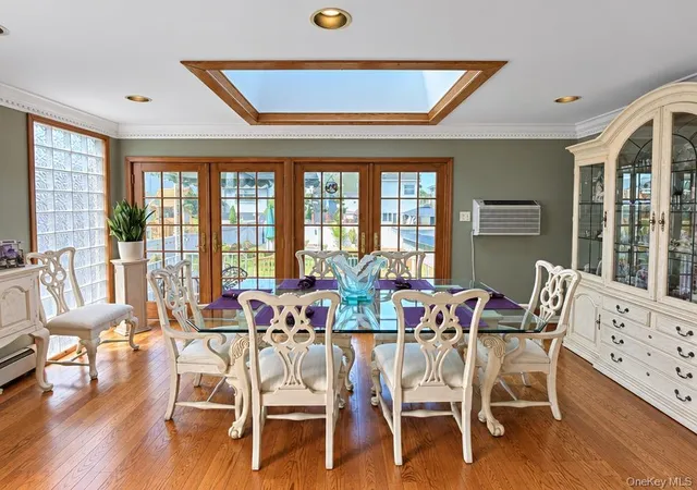Photo 3 of Single family home for sale at 162-18 96th Street, New York, NY 11414 | MLS# 1053108 | Listing updated on 2026-09-21