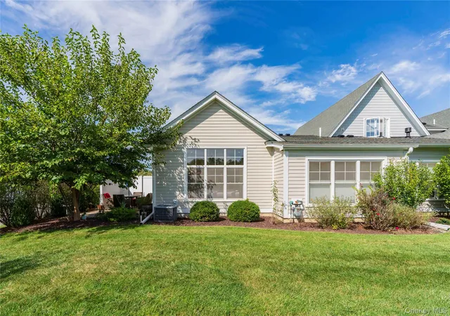 Photo 3 of Condo for sale at 69 Oakwood Ln, Rhinebeck, NY 12572 | MLS# 1053131 | Listing updated on 2026-09-25