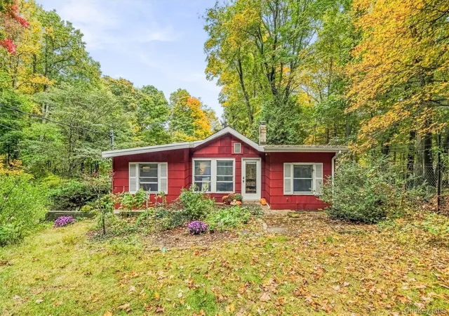 Single family home for sale at 19 Dream Lake Rd, Cortlandt, NY 10520 | MLS# 1053149