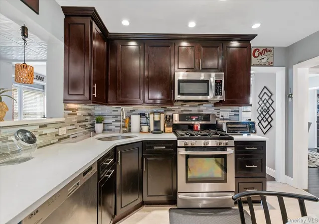 Photo 3 of Single family home for sale at 11 Belt St, Hempstead, NY 11710 | MLS# 1053179 | Listing updated on 2026-10-07