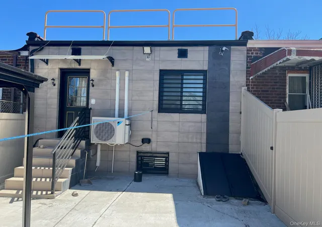 Photo 3 of Single family home for sale at 15319 111th Avenue, New York, NY 11433 | MLS# 1053183 | Listing updated on 2026-09-21