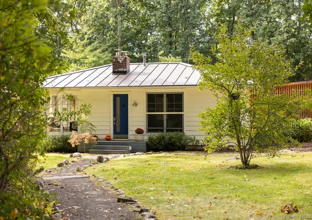 Photo 3 of Single family home for sale at 169 Rocky Mountain Rd, Rochester, NY 12446 | MLS# 1053187 | Listing updated on 2026-09-30
