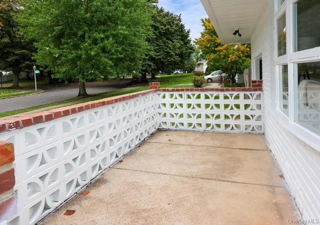 Photo 3 of Single family home for sale at 21 Dewey Rd, Smithtown, NY 11725 | MLS# 1053188 | Listing updated on 2026-09-30