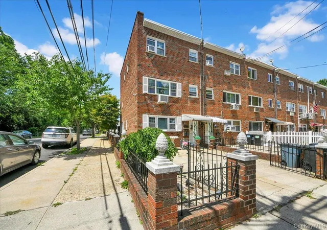 Photo 2 of Multi family home for sale at 2521 Hollers Ave, New York, NY 10475 | MLS# 1053190 | Listing updated on 2026-10-01