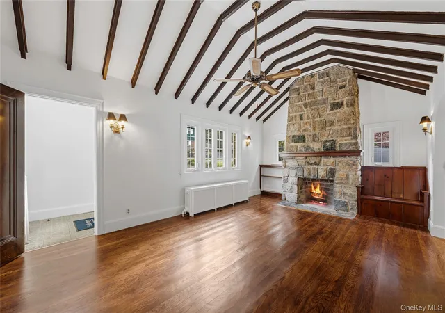 Photo 4 of Single family home for sale at 131 Westminster Dr, Yonkers, NY 10710 | MLS# 1053208 | Listing updated on 2026-10-25