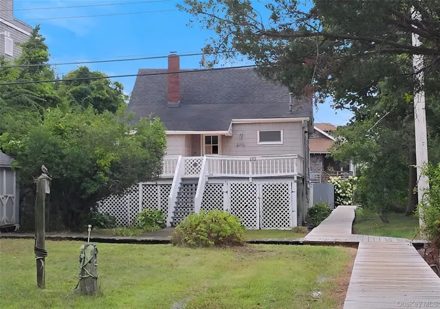 Photo 1 of Single family home for sale at 54 Oak Beach Rd, Babylon, NY 11702 | MLS# 1053217 | Listing updated on 2026-09-24