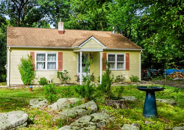 Single family home for sale at 101 Ludlam Rd, Monroe, NY 10950 | MLS# 1053233