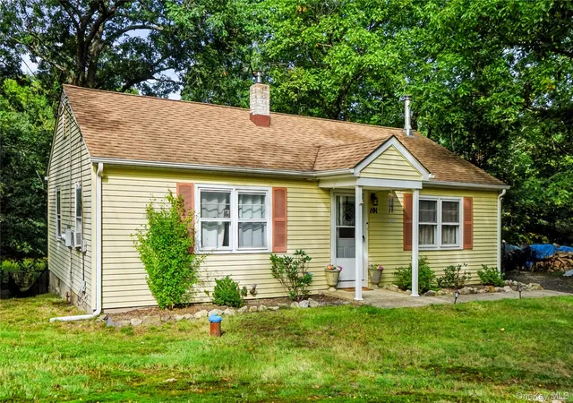 Photo 3 of Single family home for sale at 101 Ludlam Rd, Monroe, NY 10950 | MLS# 1053233 | Listing updated on 2026-09-22