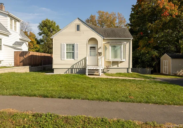 Photo 1 of Single family home for sale at 102 Sproat St, Middletown, NY 10940 | MLS# 1053243 | Listing updated on 2026-10-25