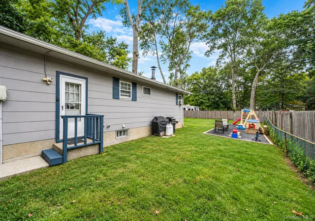 Photo 2 of Single family home for sale at 129 Shinnecock Ave, Brookhaven, NY 11950 | MLS# 1053252 | Listing updated on 2026-10-01