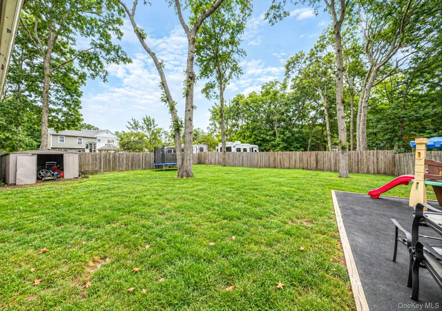 Photo 3 of Single family home for sale at 129 Shinnecock Ave, Brookhaven, NY 11950 | MLS# 1053252 | Listing updated on 2026-10-01