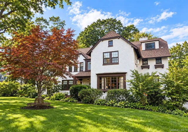 Single family home for sale at 71 Arleigh Rd, North Hempstead, NY 11021 | MLS# 1053256