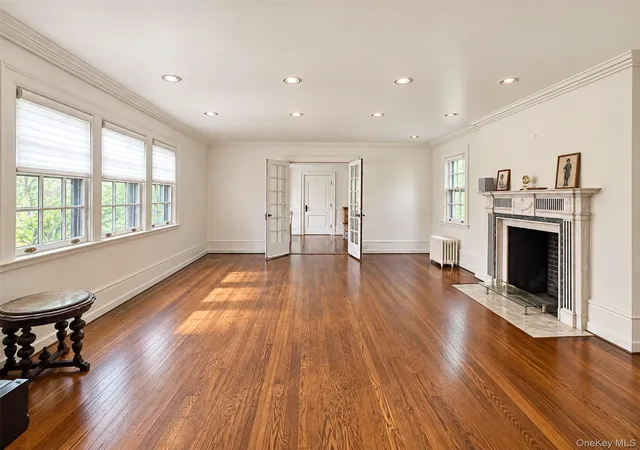 Photo 2 of Single family home for sale at 71 Arleigh Rd, North Hempstead, NY 11021 | MLS# 1053256 | Listing updated on 2026-09-27