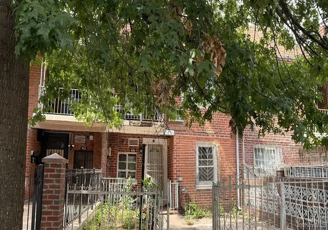 Photo 3 of House for sale at 420 E 57th Street, New York, NY 11203 | MLS# 1053258 | Listing updated on 2026-09-28