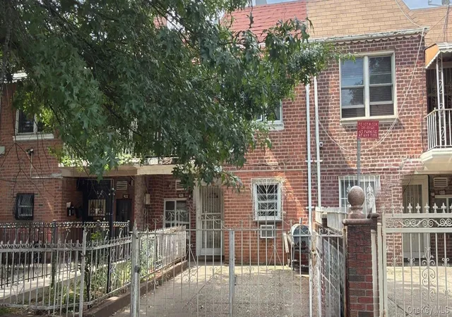 Photo 4 of House for sale at 420 E 57th Street, New York, NY 11203 | MLS# 1053258 | Listing updated on 2026-09-28