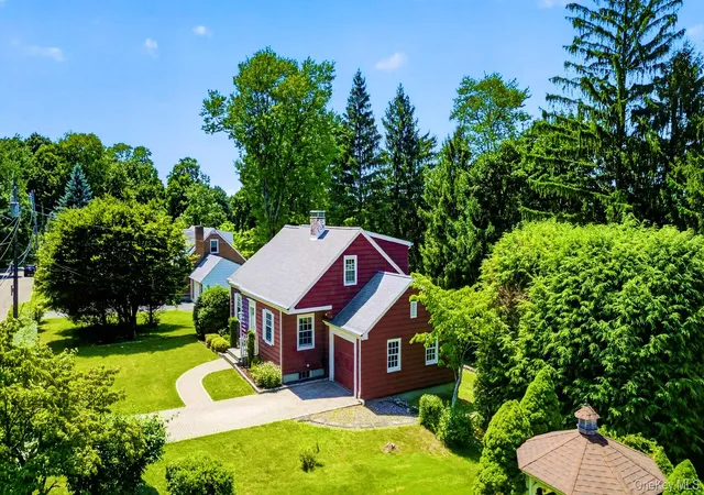 Photo 3 of Single family home for sale at 17 Pleasant View Ave, Beacon, NY 12508 | MLS# 1053268 | Listing updated on 2026-10-07