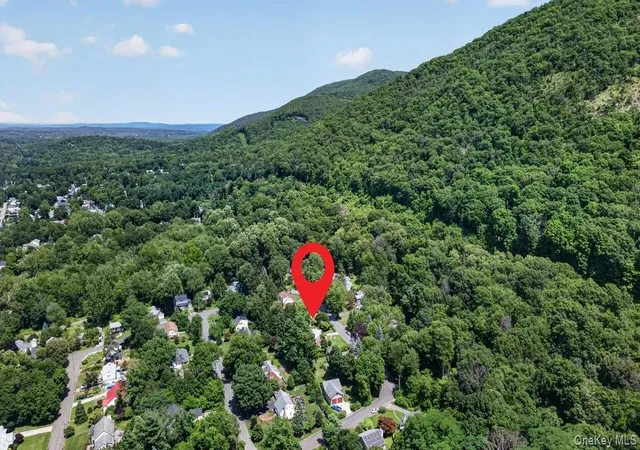 Photo 4 of Single family home for sale at 17 Pleasant View Ave, Beacon, NY 12508 | MLS# 1053268 | Listing updated on 2026-10-07