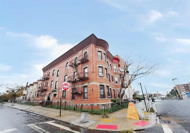 Condo for sale at 215 Bay 23rd St #2A, New York, NY 11214 | MLS# 1053278