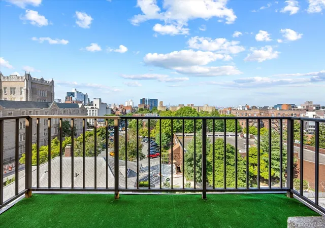 Listing Photo 4 - Condo for sale in Olympic Plaza Condo located at 139-35 35Th Ave, New York, NY 11354 - Unit #6E
