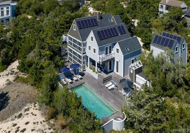Photo 2 of Single family home for sale at 7 Mitchell Dunes Ln, East Hampton, NY 11930 | MLS# 1053293 | Listing updated on 2026-10-02