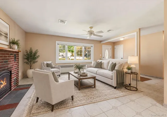 Photo 3 of Single family home for sale at 146 Bannon Ave, Cortlandt, NY 10511 | MLS# 1053299 | Listing updated on 2026-10-04