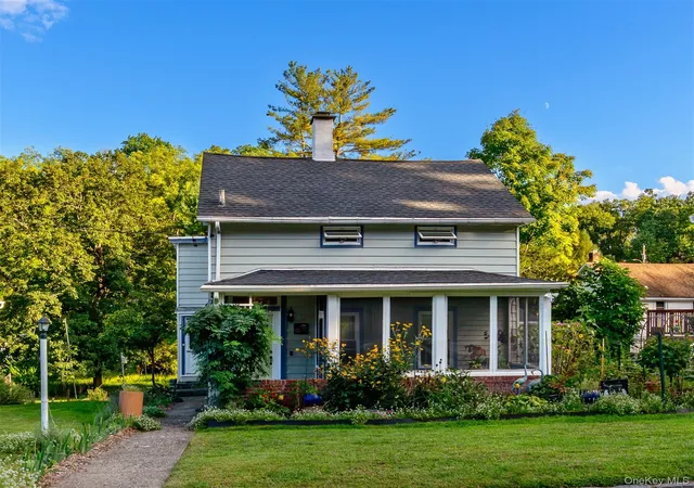 Photo 2 of Single family home for sale at 140 Linderman Ave, Kingston, NY 12401 | MLS# 1053327 | Listing updated on 2026-10-03