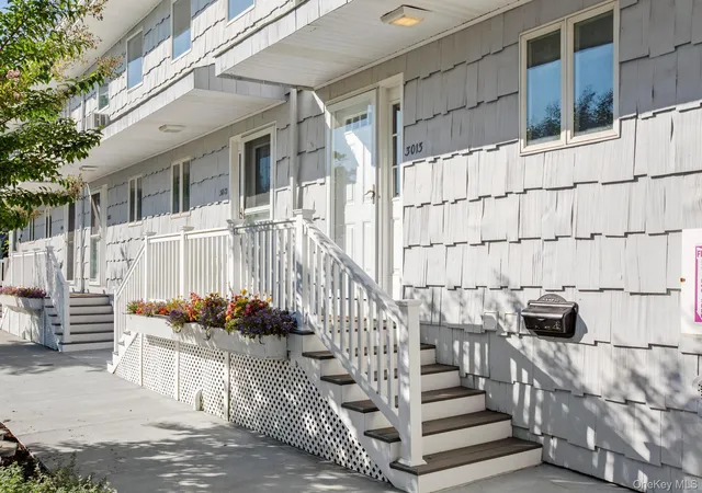 Listing Photo 1 - Condo for sale in building located at 3013 Mitchell Rd, Westhampton Beach, NY 11978