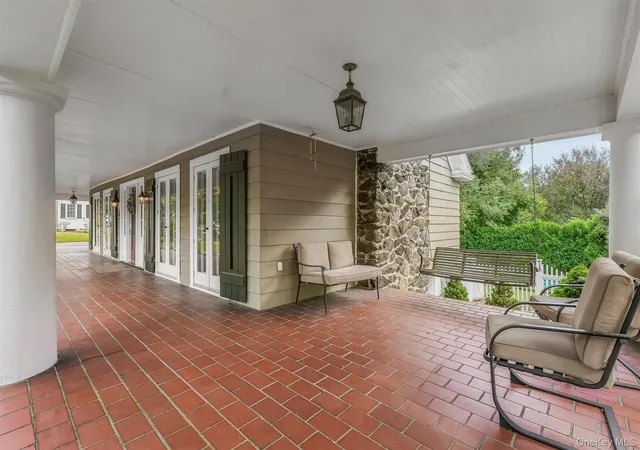 Photo 4 of Single family home for sale at 28 Observatory Dr, Cortlandt, NY 10520 | MLS# 1053340 | Listing updated on 2026-09-25