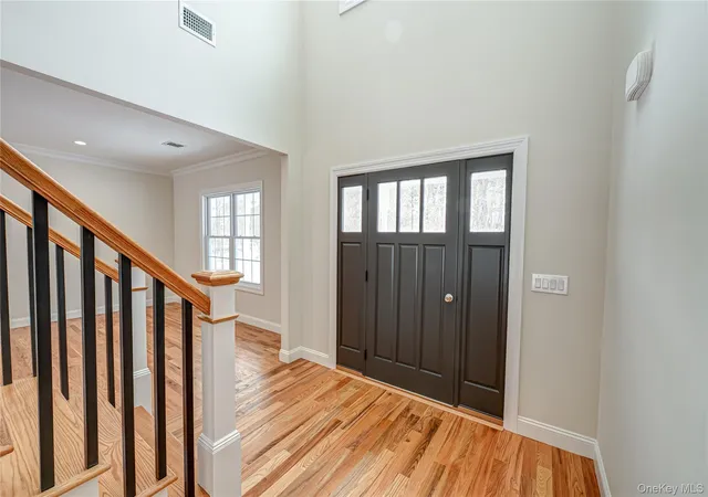 Photo 3 of Single family home for sale at 2 Mini Ct, Brookhaven, NY 11949 | MLS# 1053348 | Listing updated on 2026-09-22