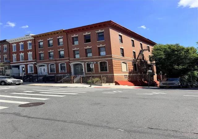 Multi family home for sale at 1510 Bryant Ave, New York, NY 10460 | MLS# 1053355