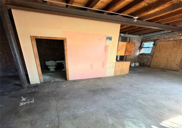 Photo 2 of House for sale at 1510 Bryant Ave, New York, NY 10460 | MLS# 1053355 | Listing updated on 2026-09-25