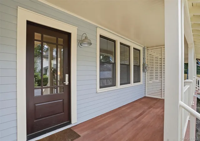 Photo 3 of Single family home for sale at 625 Delaware Ave, Kingston, NY 12401 | MLS# 1053378 | Listing updated on 2026-09-22
