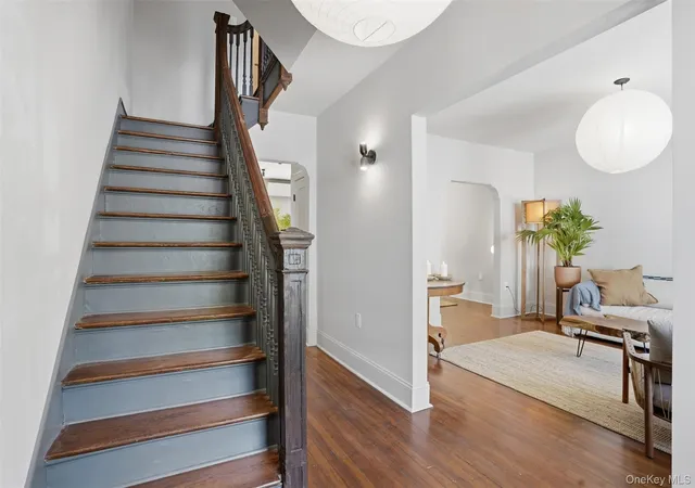 Photo 3 of Single family home for sale at 625 Delaware Ave, Kingston, NY 12401 | MLS# 1053378 | Listing updated on 2026-09-22