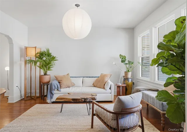 Photo 4 of Single family home for sale at 625 Delaware Ave, Kingston, NY 12401 | MLS# 1053378 | Listing updated on 2026-09-22