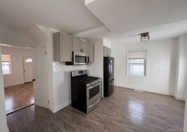 Photo 3 of Single family home for sale at 149 Beach 27th St, New York, NY 11691 | MLS# 1053404 | Listing updated on 2026-10-08