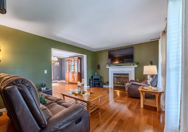 Photo 4 of Single family home for sale at 24 Deer Run Rd, Ulster, NY 12401 | MLS# 1053406 | Listing updated on 2026-10-04