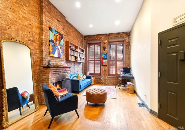 Photo 2 of Manufactured home for sale at 246 W 132nd St Th, New York, NY 10027 | MLS# 1053432 | Listing updated on 2026-10-08